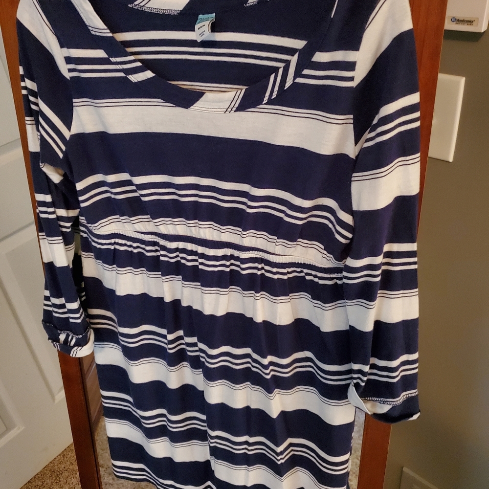 Striped Maternity Top - Picture 2 of 7
